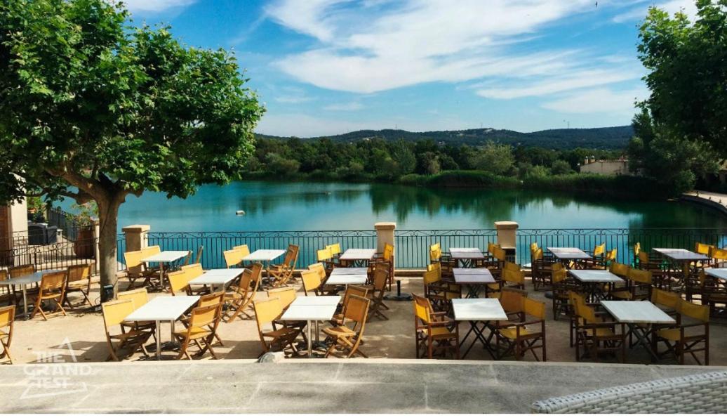 Studio 4 Personnes Golf International Pont Royal Mallemort Ngoại thất bức ảnh